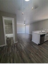 Classic Unit 1104-1 floor plan